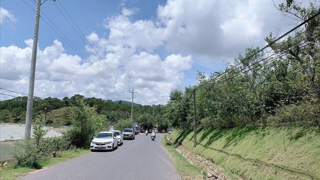 Bán đất măng lin đà lạt