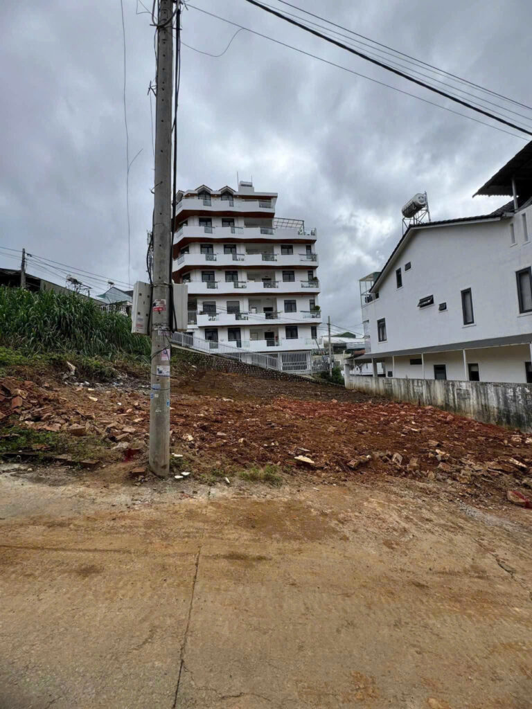 Bán đất vạn thành
