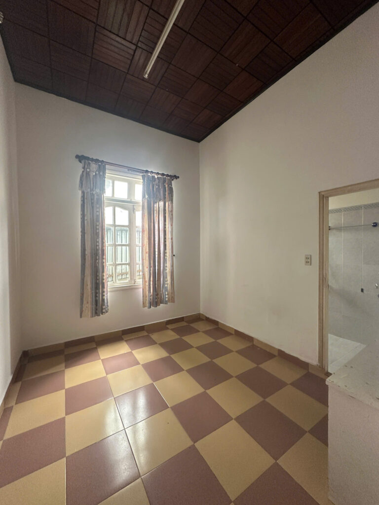 Bán nhà mặt tiền Đà Lạt